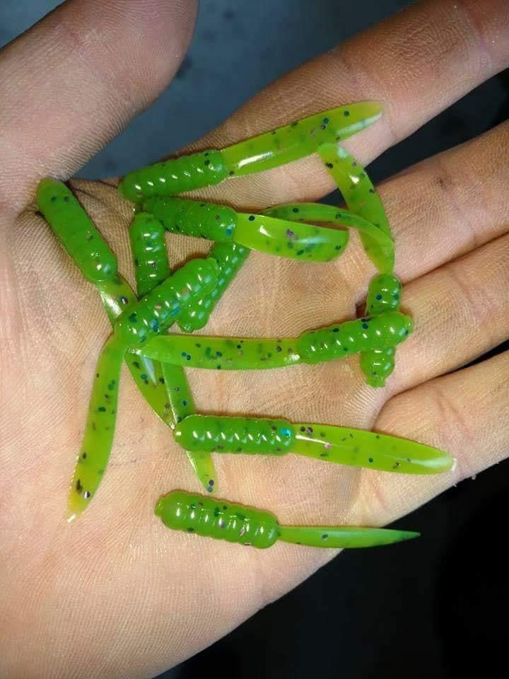 2” Willow Tail (25 Per Pack)